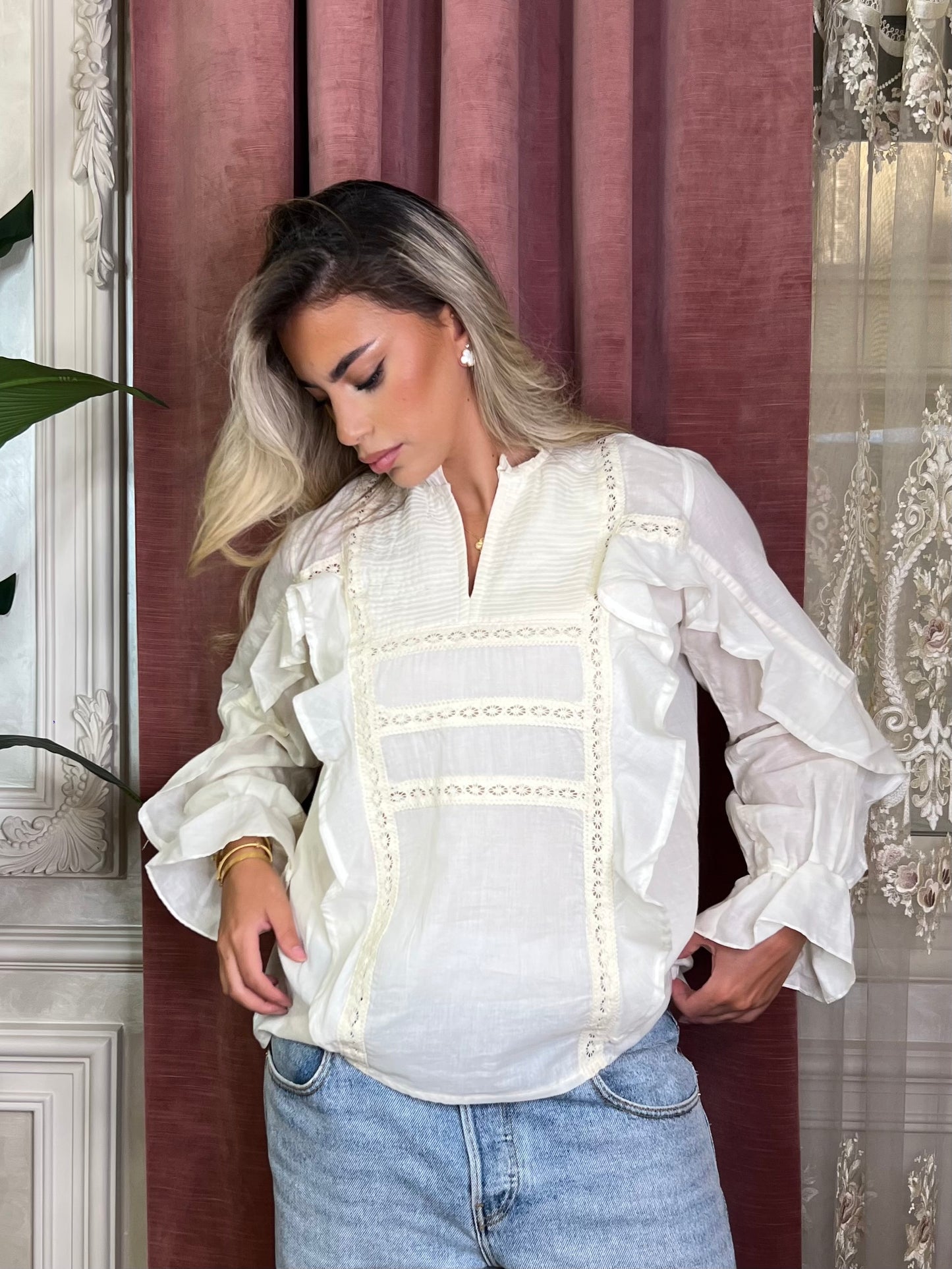 Long sleeve ruffle top