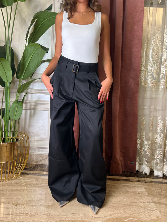 Black Double Pleated Trousers