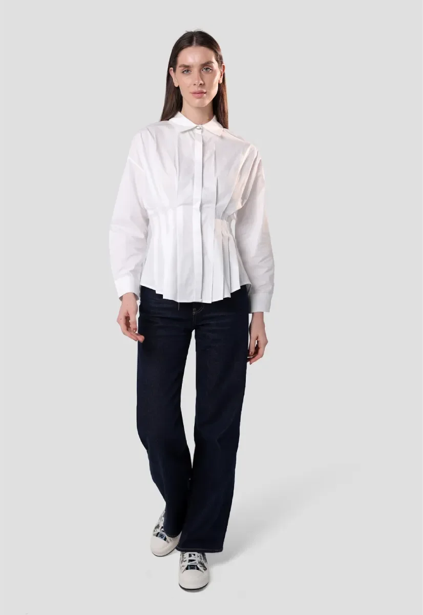 Pleated Shirt - chapters.