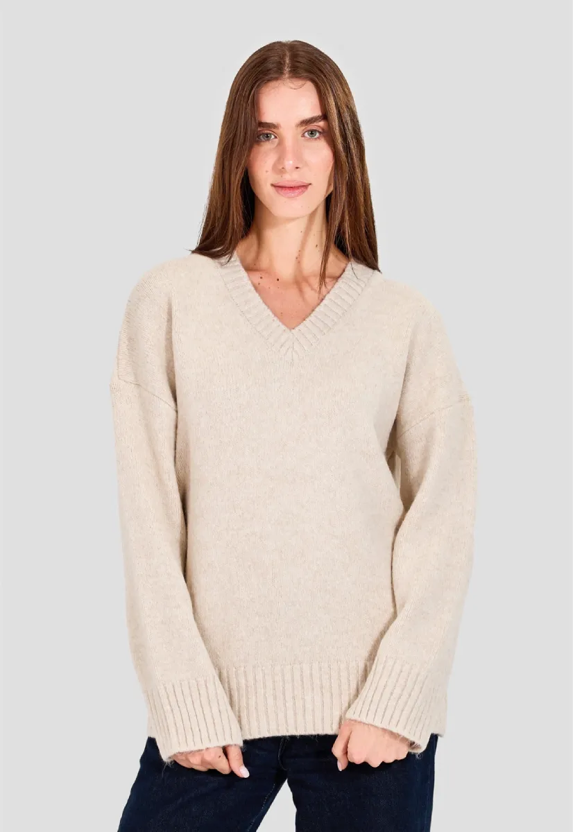Long V-neck Jumper
