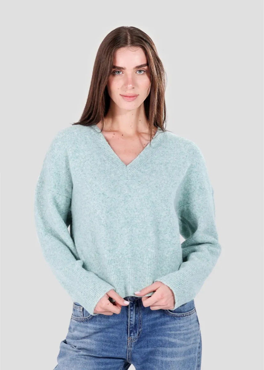 V-Neck Jumper