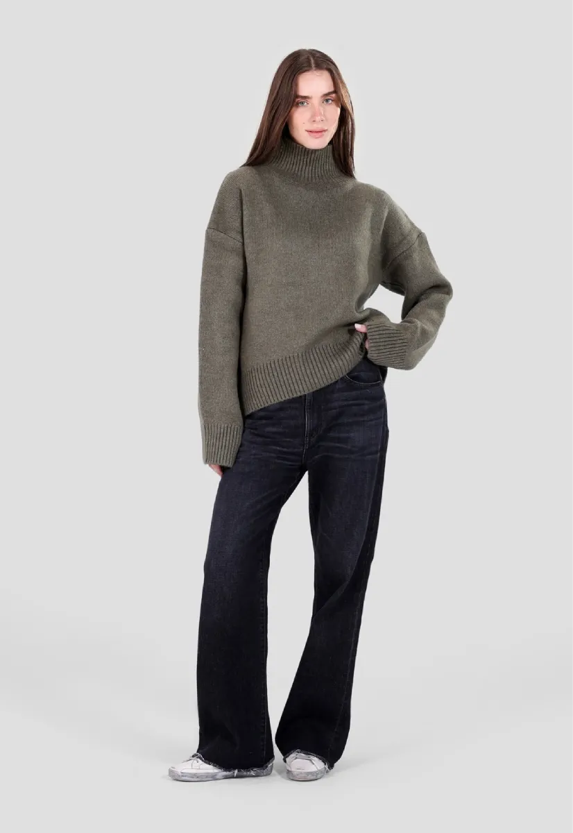 Relaxed Turtleneck Jumper