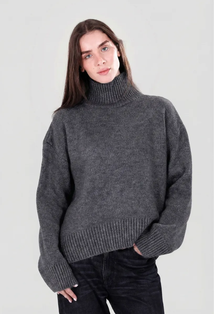 Relaxed Turtleneck Jumper