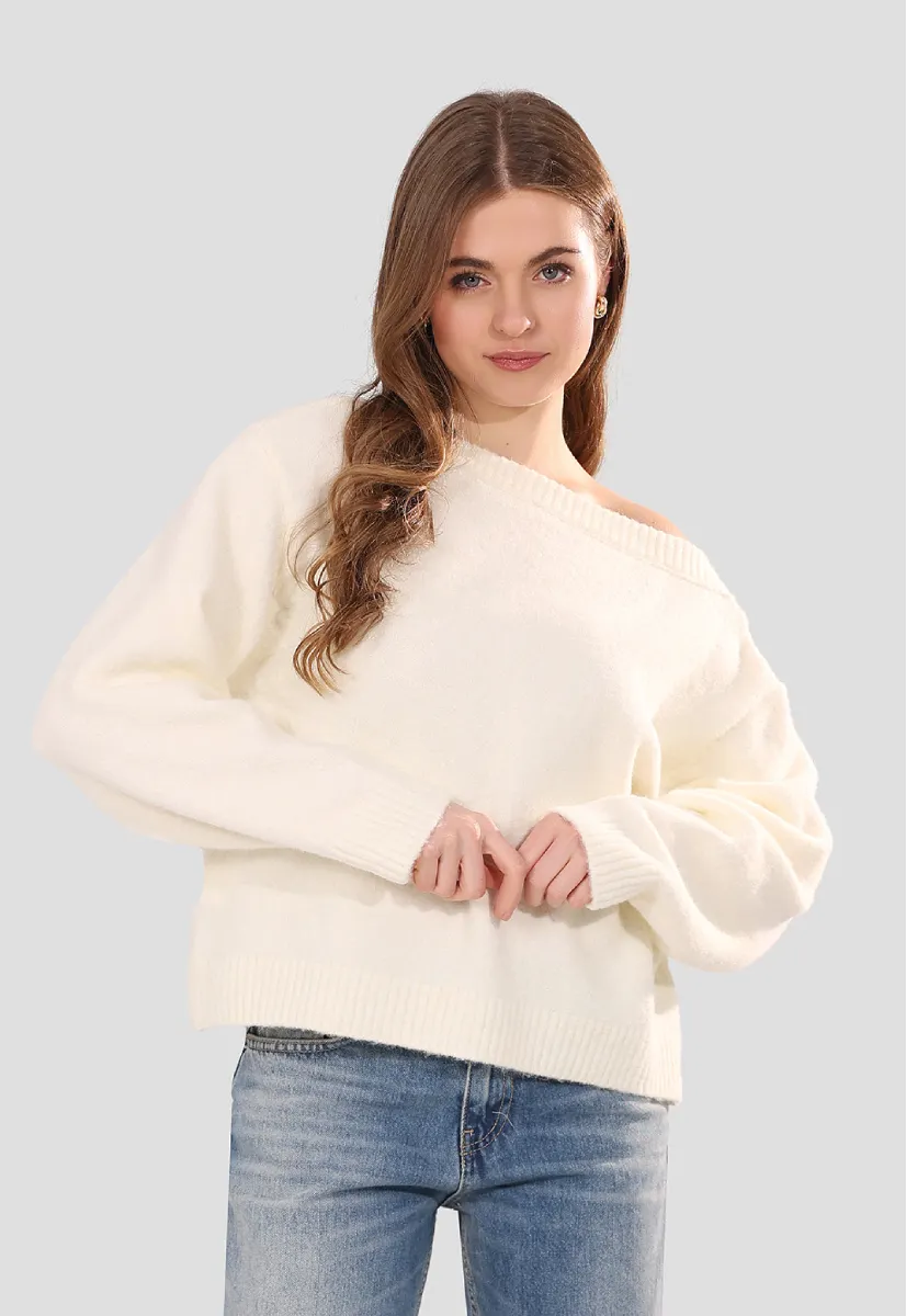 Off-shoulder Jumper